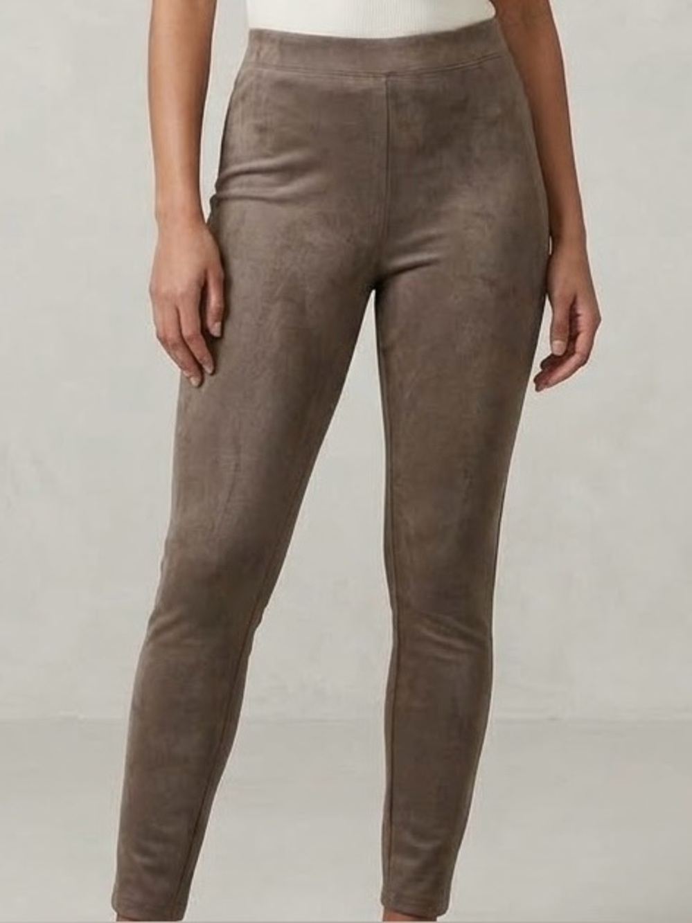 ⁠Catherine Malandrino MSRP $68 MicroSuede Leggings  L